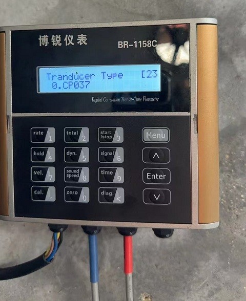 外夹式超声波流量计地下水测量主机.jpg